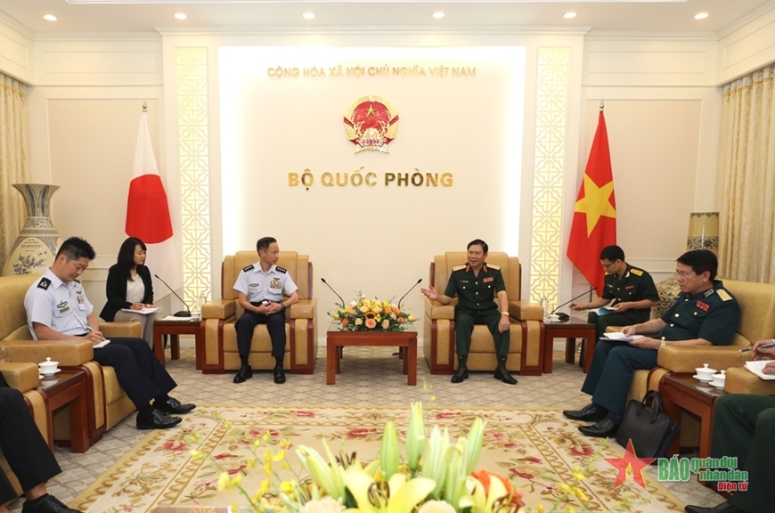 Chief of Staff of Japan Air Self-Defence Force visits Vietnam